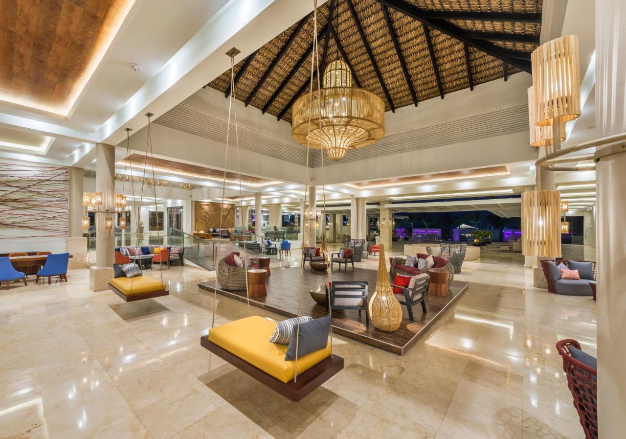 Royalton Chic Punta Cana, An Autograph Collection All-Inclusive Resort & Casino, Adults Only Exterior photo