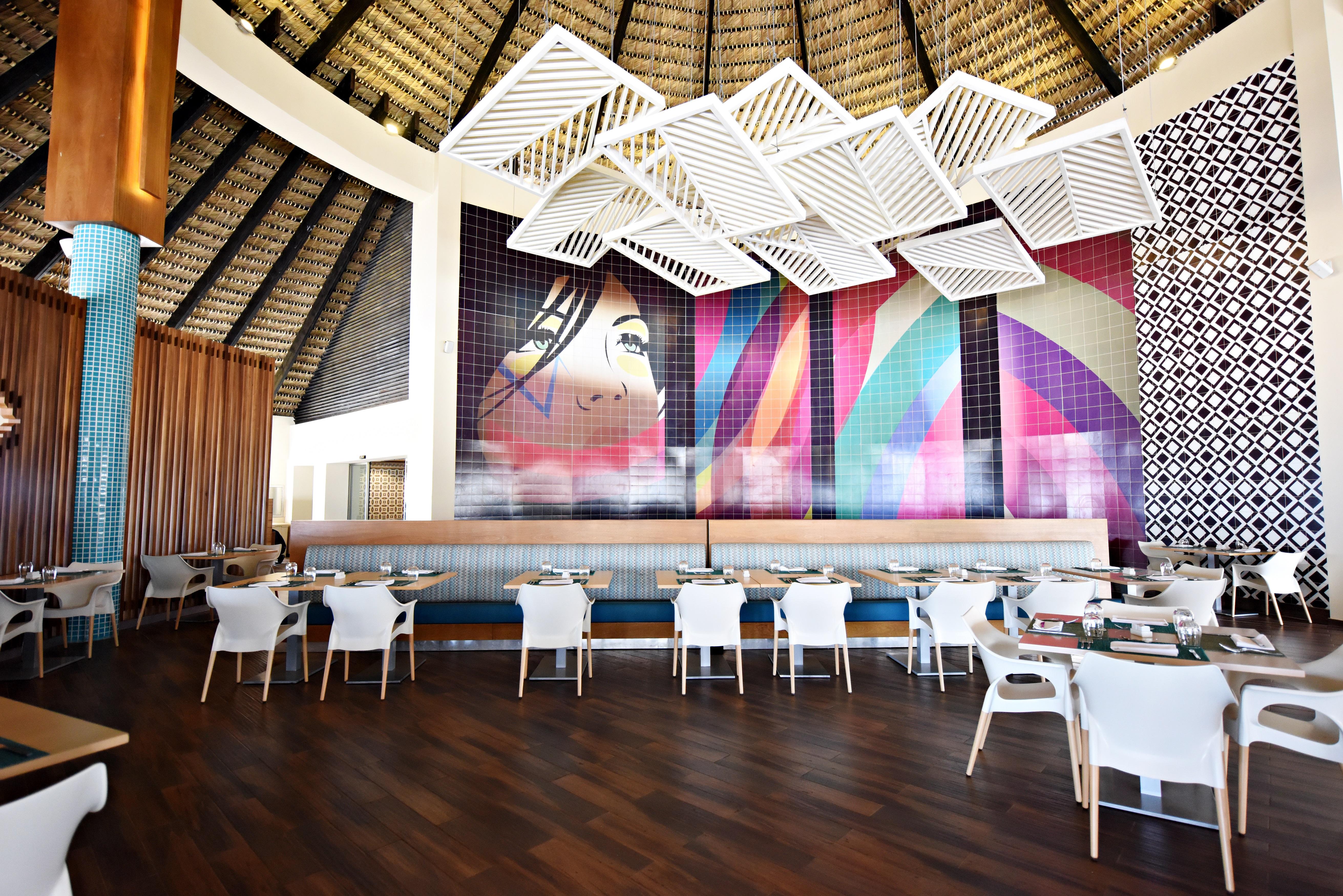 Royalton Chic Punta Cana, An Autograph Collection All-Inclusive Resort & Casino, Adults Only Exterior photo