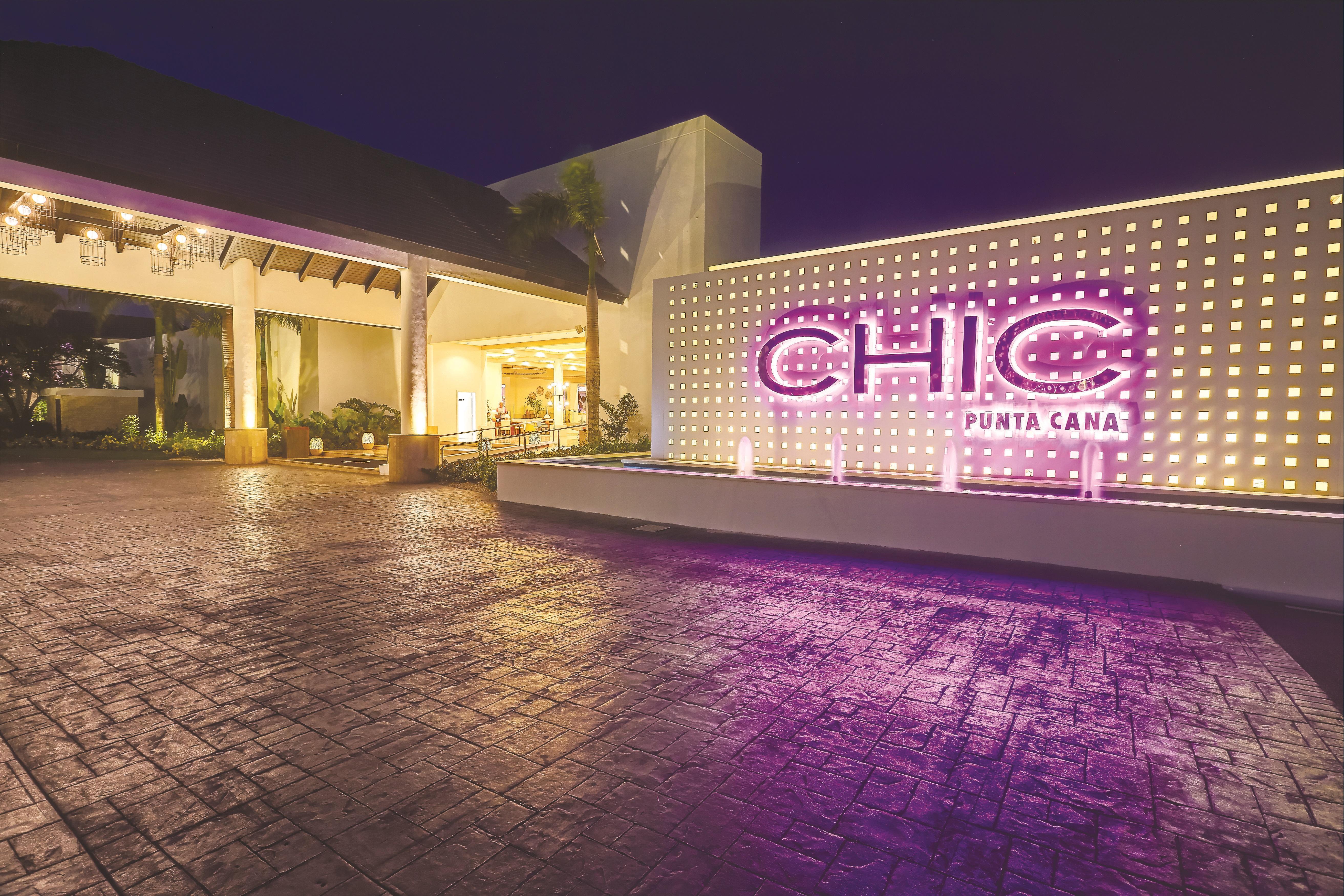 Royalton Chic Punta Cana, An Autograph Collection All-Inclusive Resort & Casino, Adults Only Exterior photo